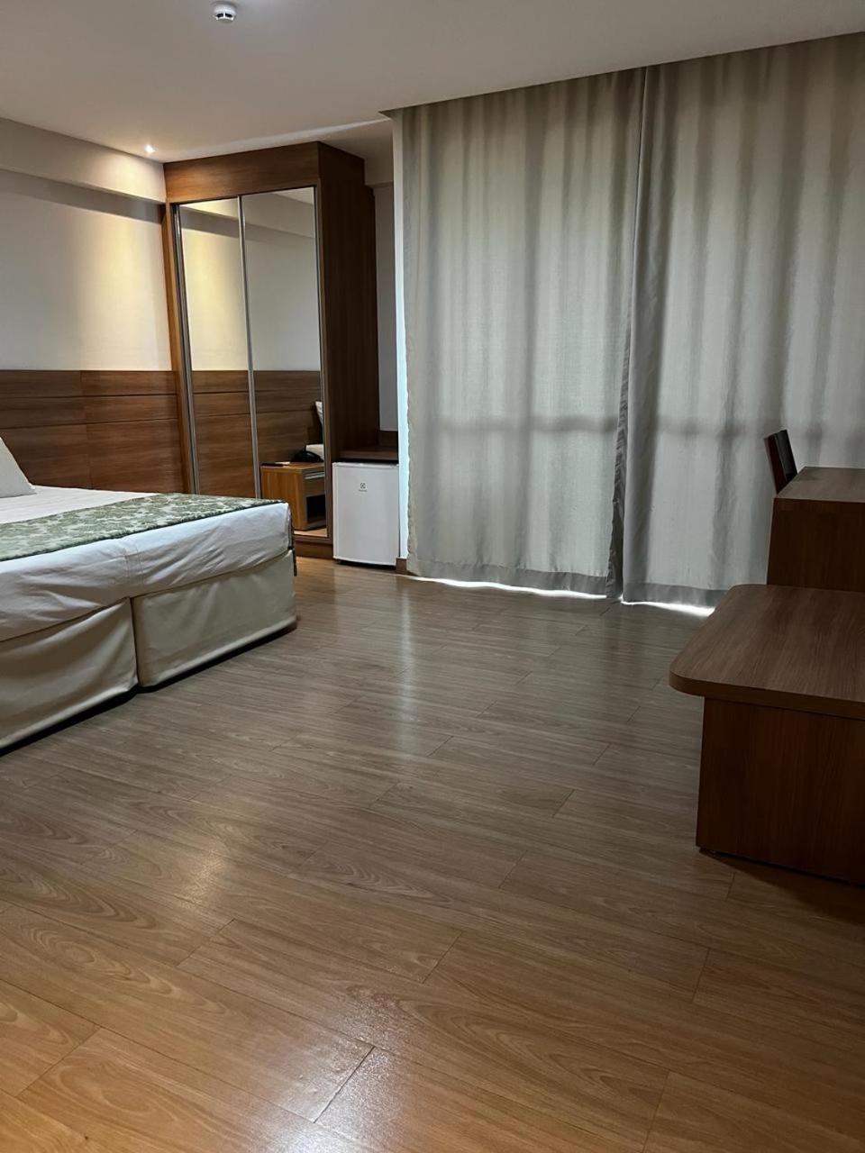 بيدرا أزول Vista Azul Apart Hotel - Vista Pinheiros المظهر الخارجي الصورة