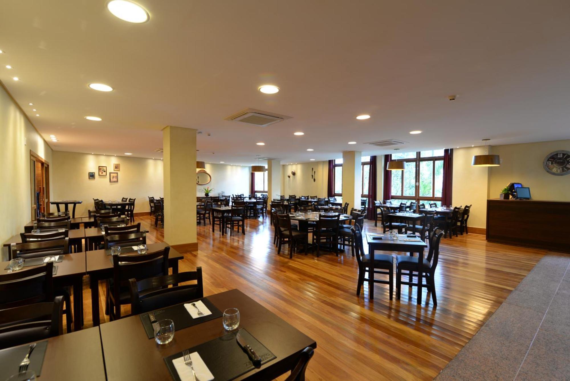 بيدرا أزول Vista Azul Apart Hotel - Vista Pinheiros المظهر الخارجي الصورة